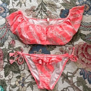 LOT of Victoria’s Secret SwimSuits